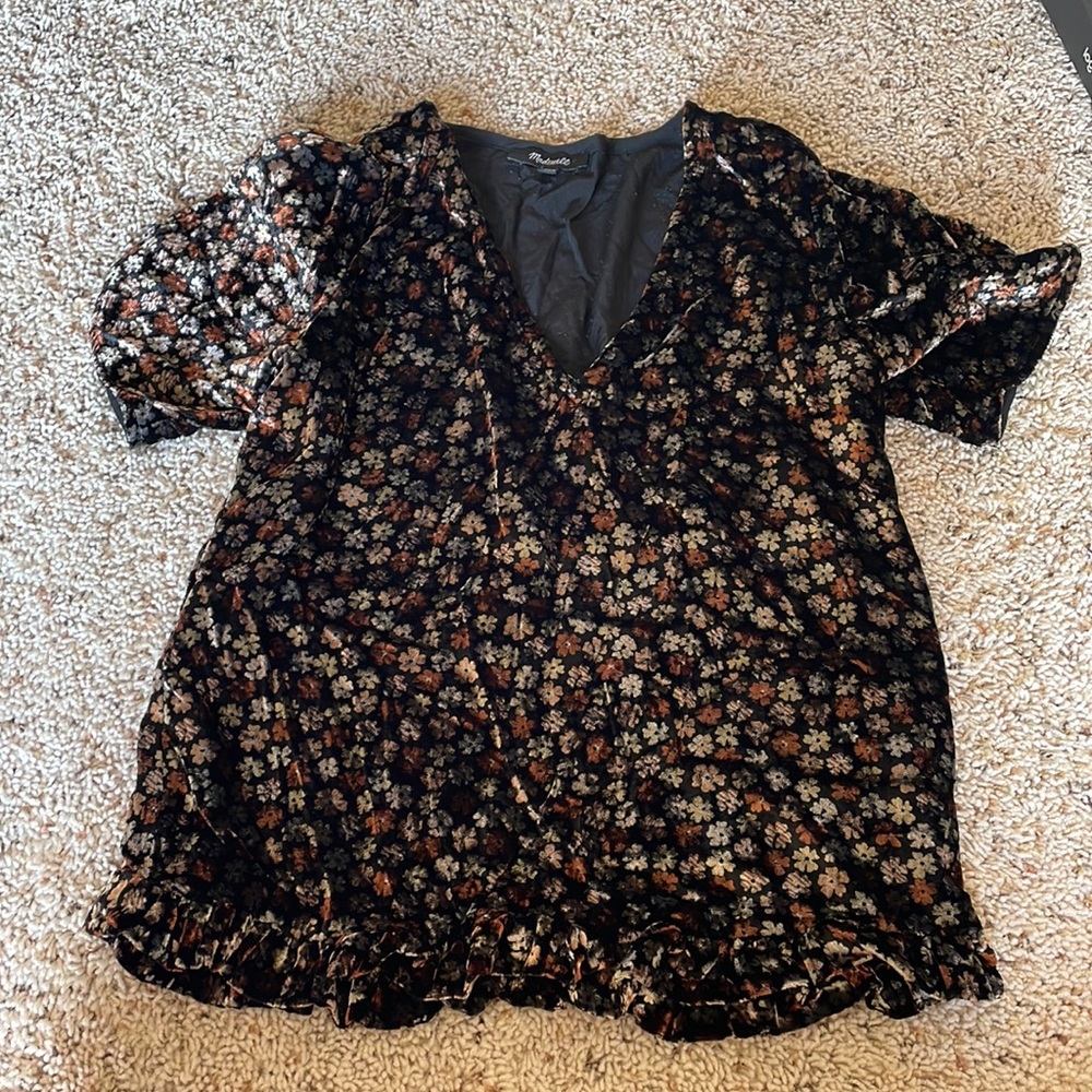 Madewell floral velvet top